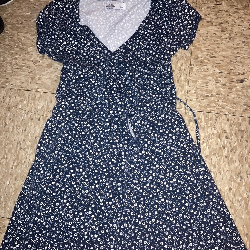 Hollister flower dress